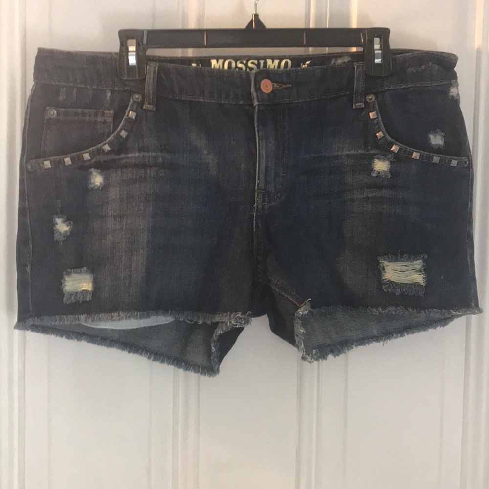 Studded, distressed, denim shorts, sz 15